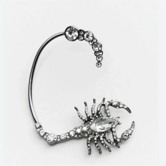 ZARA Scorpion Earring Ear Cuff NWT - Picture 1 of 9